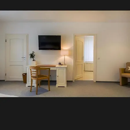Sternenlicht Hotel *
